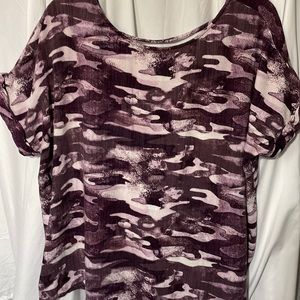 Rock&Republic size extra large, purple, camo rayon shirt